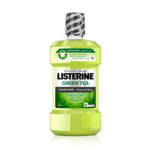 Enjuague Bucal Listerine Green Tea, 500 ml. con sabor a té verde. Caja de 12 unidades.